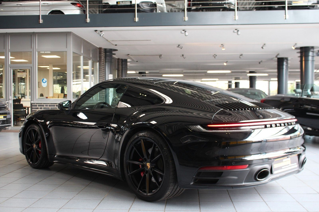 Porsche 992 Carrera 4S Sport-Chrono Matrix-LED Bose - Automobil: slika 4 Porsche 992 Carrera 4S Sport-Chrono Matrix-LED Bose - Automobil: slika 4