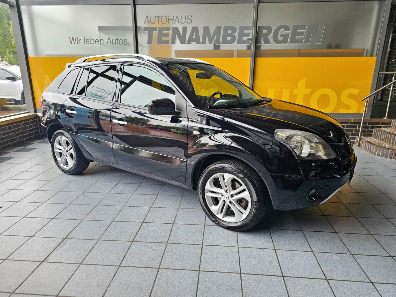 Renault Koleos 2.0 dCi Night&Day 4x4 Leder Navi Bose - SUV: slika 1 Renault Koleos 2.0 dCi Night&Day 4x4 Leder Navi Bose - SUV: slika 1