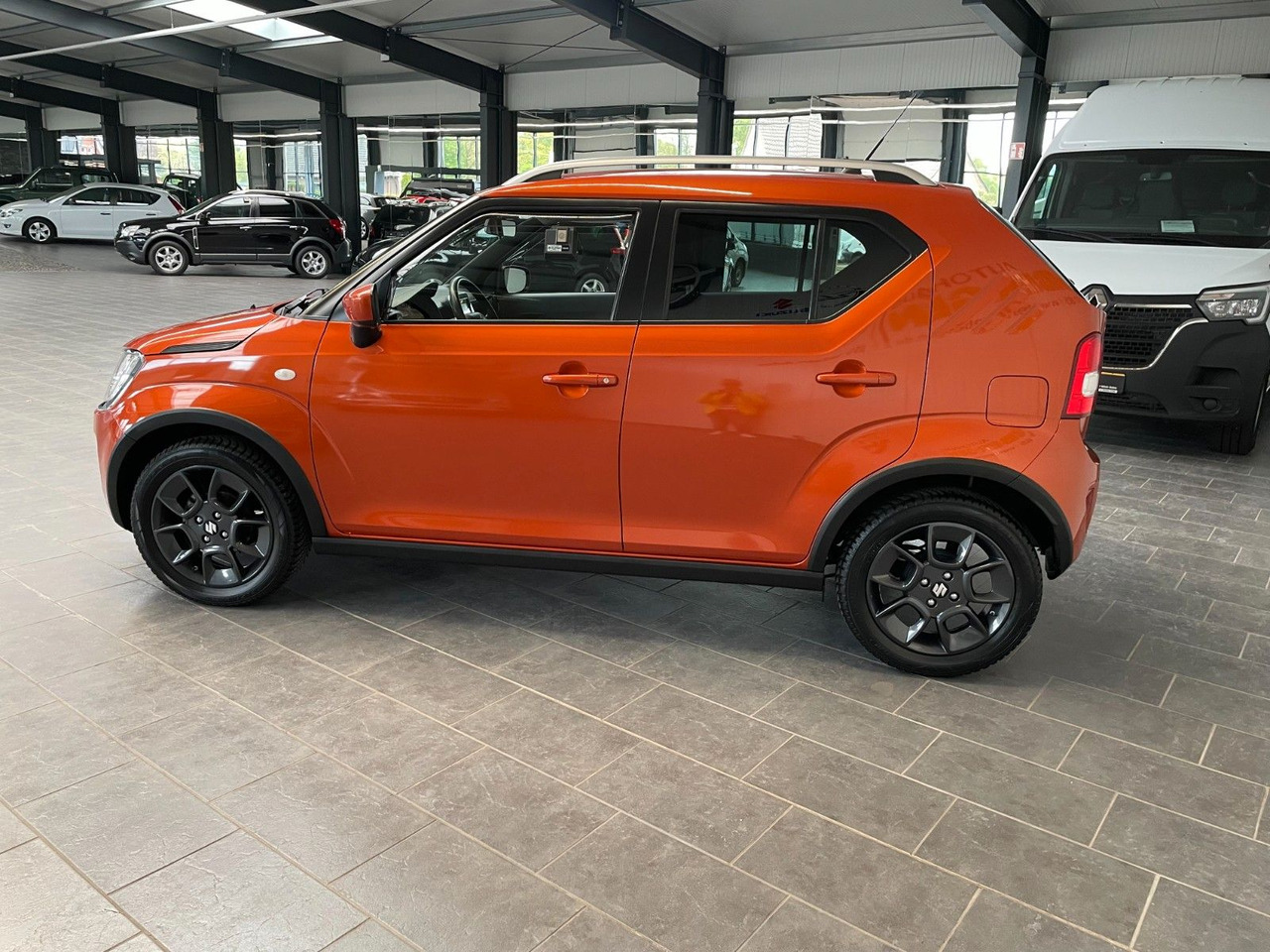 Suzuki Ignis 1.2 Comfort /Hybrid/Automatik/DAB/Navi - Automobil: slika 5 Suzuki Ignis 1.2 Comfort /Hybrid/Automatik/DAB/Navi - Automobil: slika 5