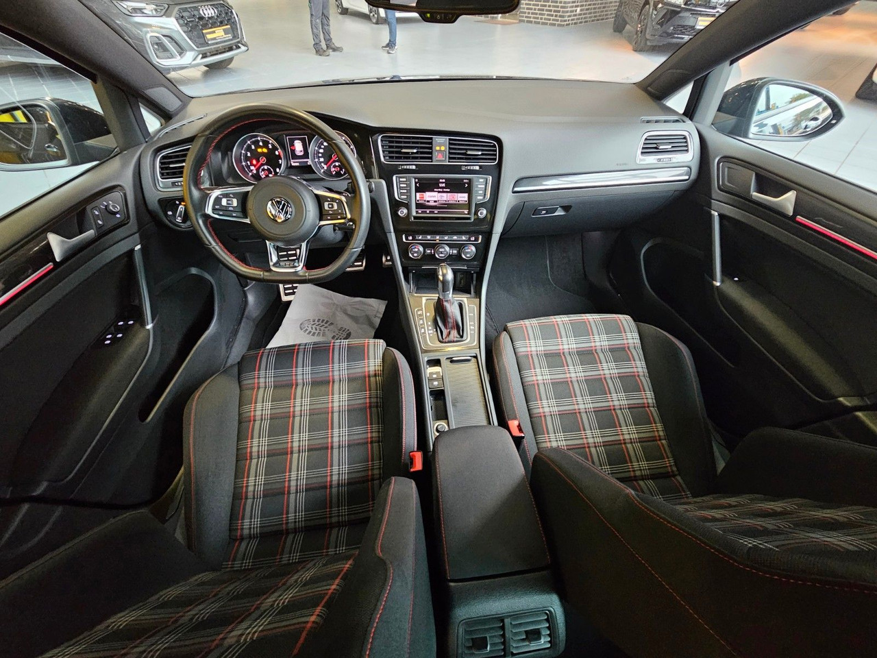 Limuzina Volkswagen Golf VII Lim. GTI BMT SHZ BiXenon: slika 11