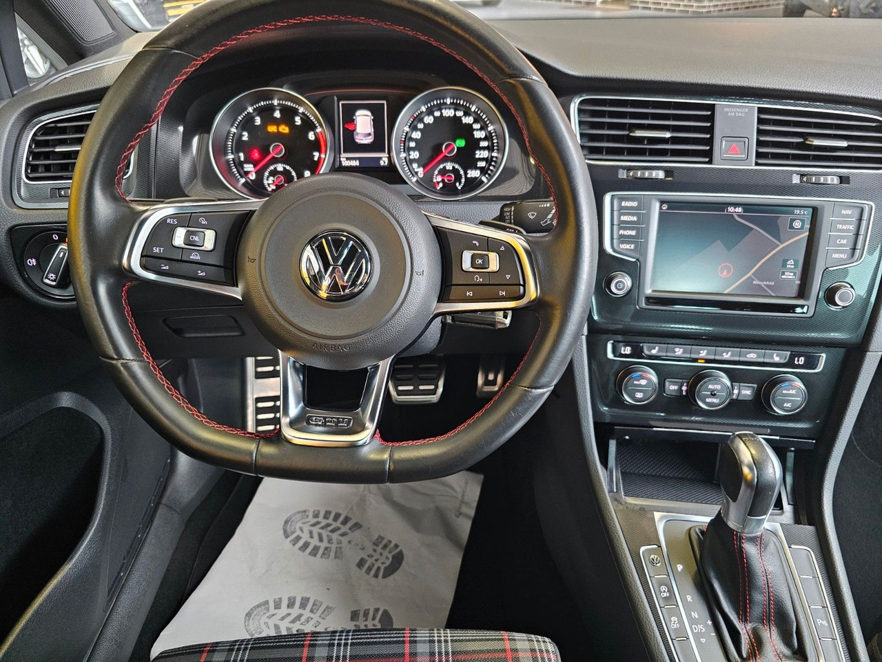 Limuzina Volkswagen Golf VII Lim. GTI BMT SHZ BiXenon: slika 12