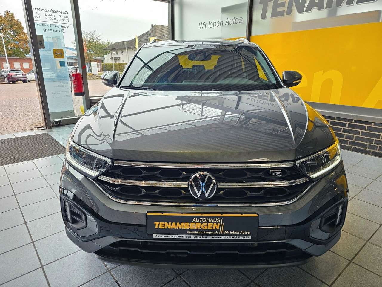 Volkswagen T-Roc R-Line eHeckklappe SHZ LED - SUV: slika 3 Volkswagen T-Roc R-Line eHeckklappe SHZ LED - SUV: slika 3