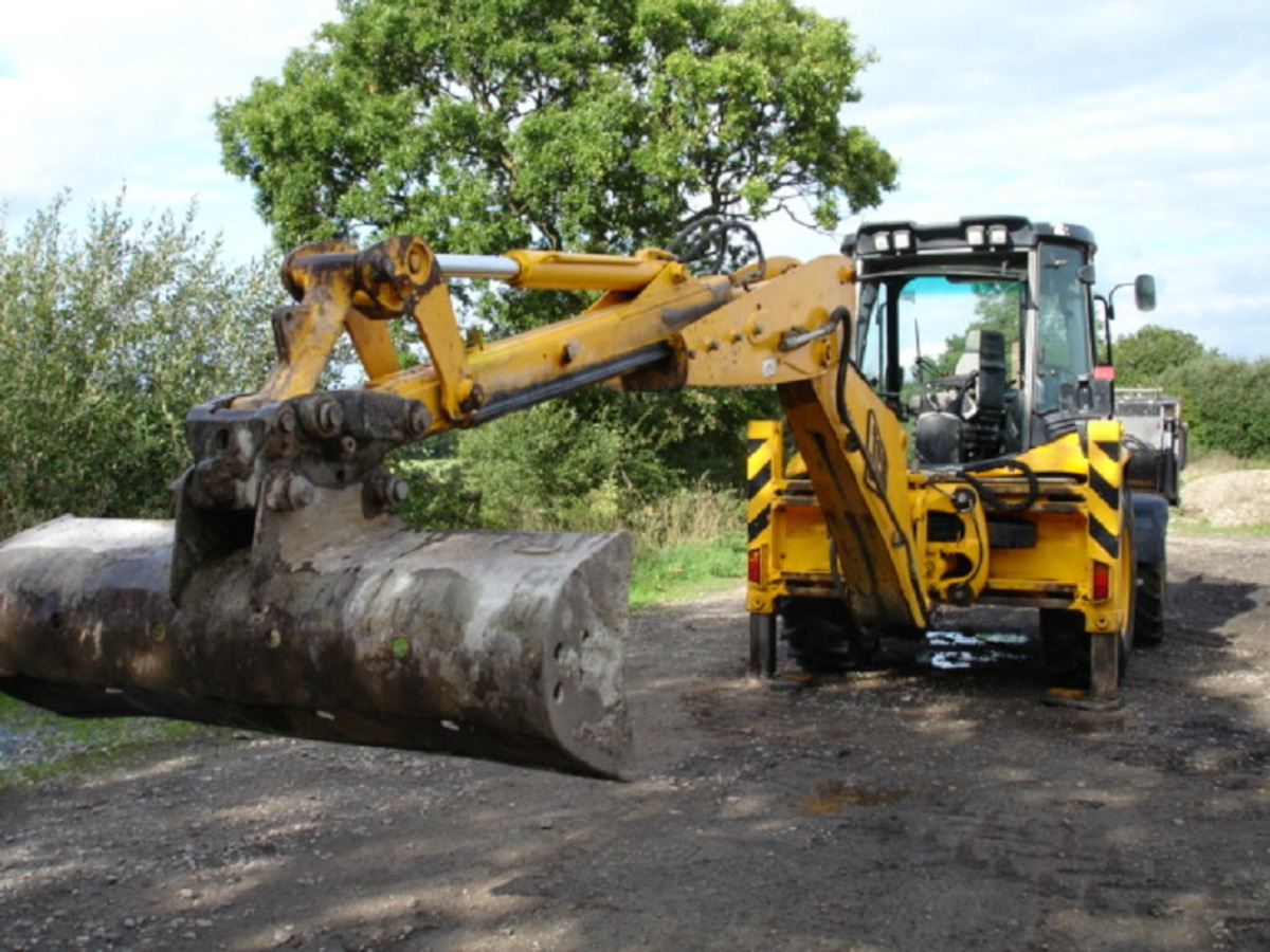 JCB 3CX CONTRACTOR - Bager utovarivač: slika 3 JCB 3CX CONTRACTOR - Bager utovarivač: slika 3