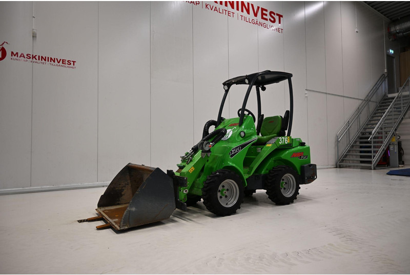 Avant 423 - Utovarivač točkaš: slika 2 Avant 423 - Utovarivač točkaš: slika 2