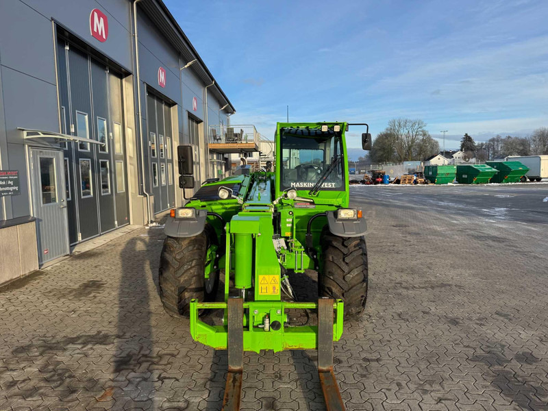 Merlo TF 38.10 Merlo TF 38.10 CS - Teleskopski upravljač: slika 4 Merlo TF 38.10 Merlo TF 38.10 CS - Teleskopski upravljač: slika 4