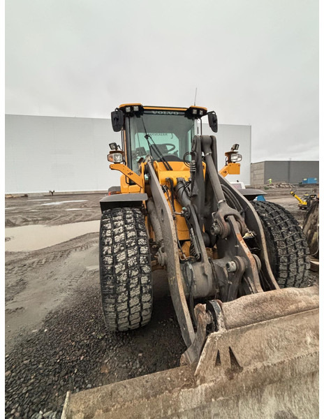 Volvo L90H Volvo L90H - Utovarivač točkaš: slika 3 Volvo L90H Volvo L90H - Utovarivač točkaš: slika 3