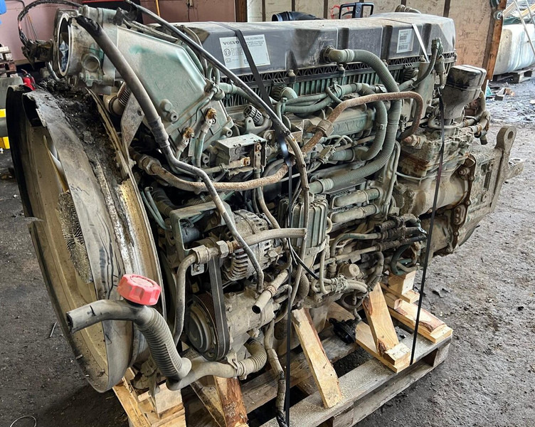 Volvo D11K450 K1 - Motor: slika 2 Volvo D11K450 K1 - Motor: slika 2