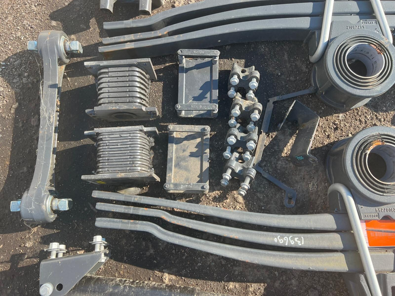 Volvo FH4 - Čelična suspenzija: slika 2 Volvo FH4 - Čelična suspenzija: slika 2