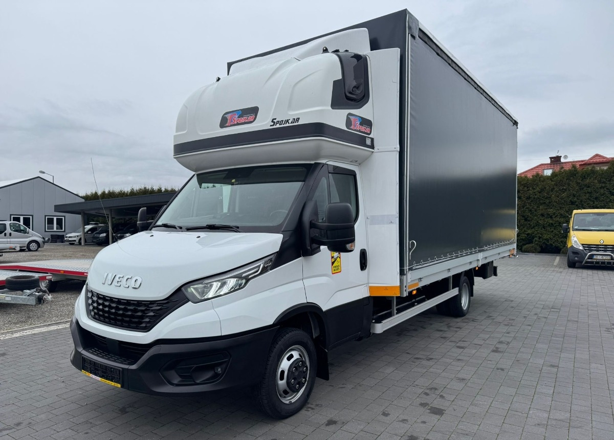 Dostavno vozilo sa ceradom Iveco 50C18 DMC 3500kg. 15 europalet Salonowy I właściciel Iveco 3.0180ps 350kg. Salonowe Serwisowane: slika 9 Dostavno vozilo sa ceradom Iveco 50C18 DMC 3500kg. 15 europalet Salonowy I właściciel Iveco 3.0180ps 350kg. Salonowe Serwisowane: slika 9