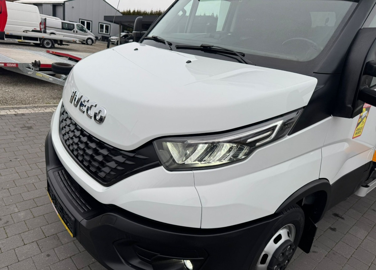 Dostavno vozilo sa ceradom Iveco 50C18 DMC 3500kg. 15 europalet Salonowy I właściciel Iveco 3.0180ps 350kg. Salonowe Serwisowane: slika 17 Dostavno vozilo sa ceradom Iveco 50C18 DMC 3500kg. 15 europalet Salonowy I właściciel Iveco 3.0180ps 350kg. Salonowe Serwisowane: slika 17