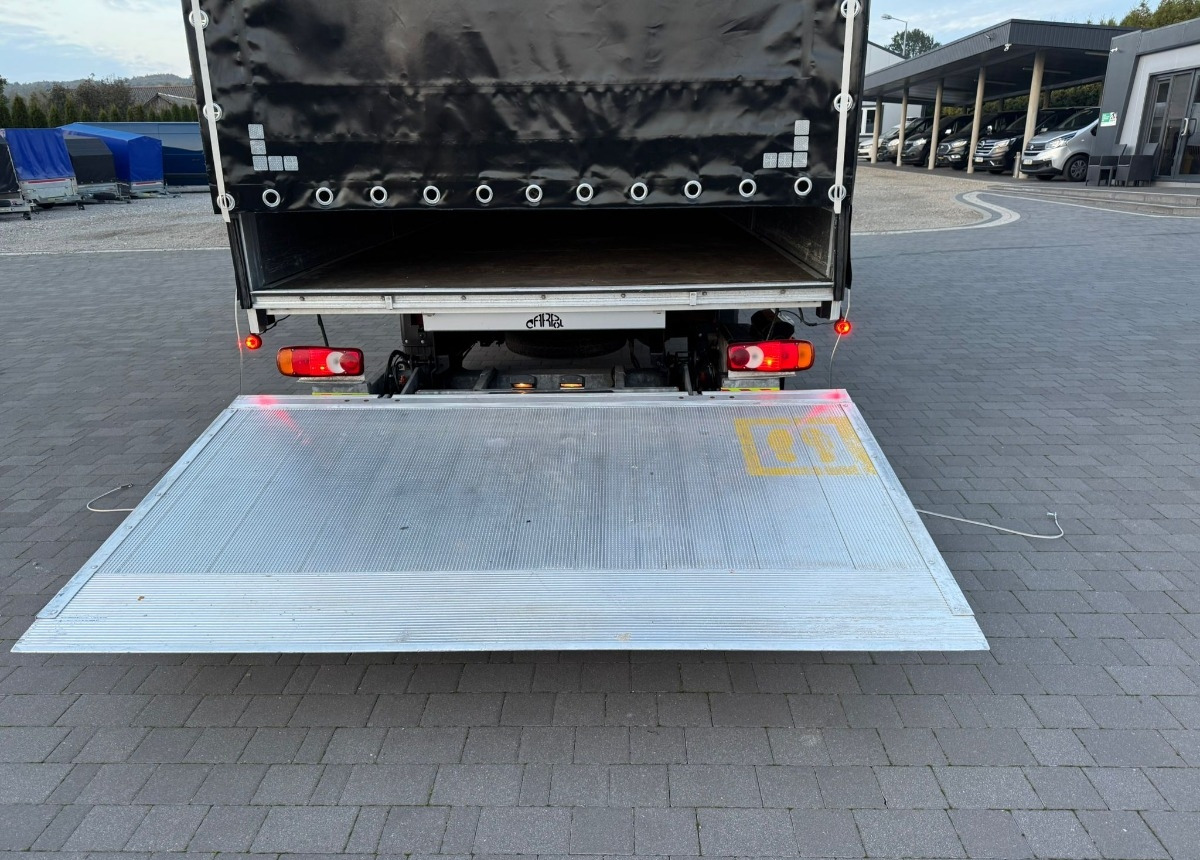 Dostavno vozilo sa ceradom Renault Plandeka z Windom Serwisowany Bezwypadkowy Winda: slika 19 Dostavno vozilo sa ceradom Renault Plandeka z Windom Serwisowany Bezwypadkowy Winda: slika 19