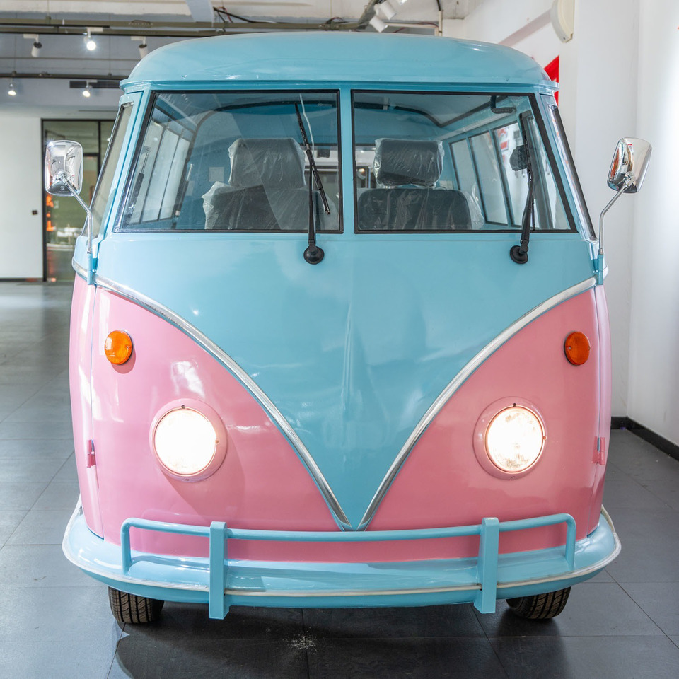 Deli Star Trailer Retro Minivan FR 4300 Electric - Prikolica za hrane: slika 3 Deli Star Trailer Retro Minivan FR 4300 Electric - Prikolica za hrane: slika 3