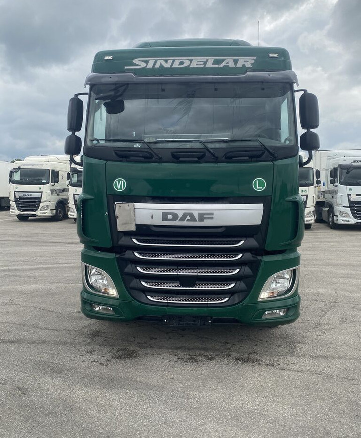 DAF XF 460 - Tegljač: slika 2 DAF XF 460 - Tegljač: slika 2