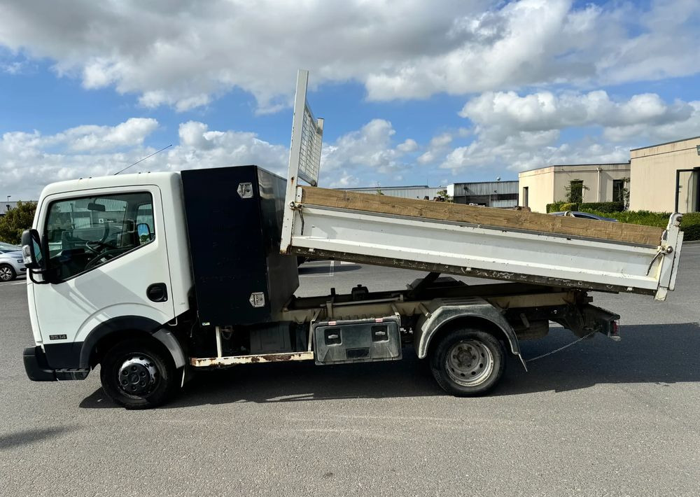 Nissan NT400 - Istovarivač: slika 2 Nissan NT400 - Istovarivač: slika 2