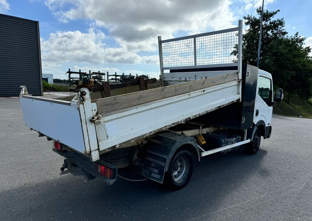 Nissan NT400 - Istovarivač: slika 4 Nissan NT400 - Istovarivač: slika 4