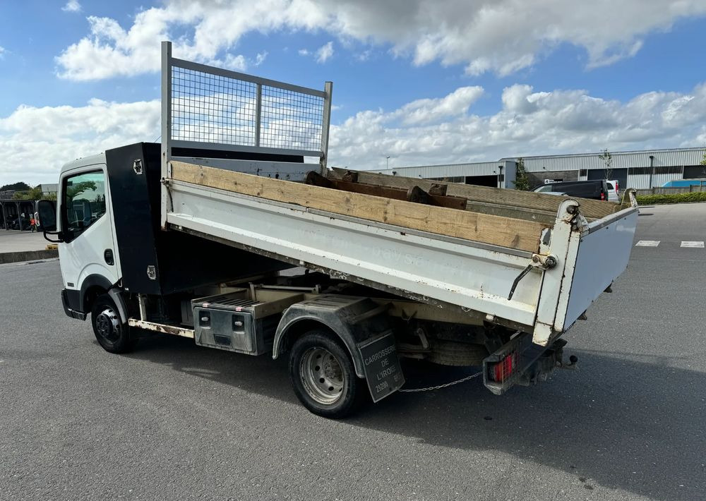 Nissan NT400 - Istovarivač: slika 3 Nissan NT400 - Istovarivač: slika 3