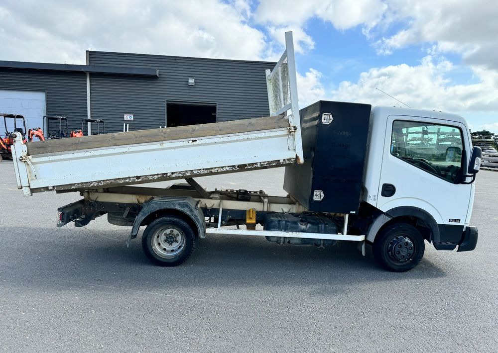 Nissan NT400 - Istovarivač: slika 5 Nissan NT400 - Istovarivač: slika 5