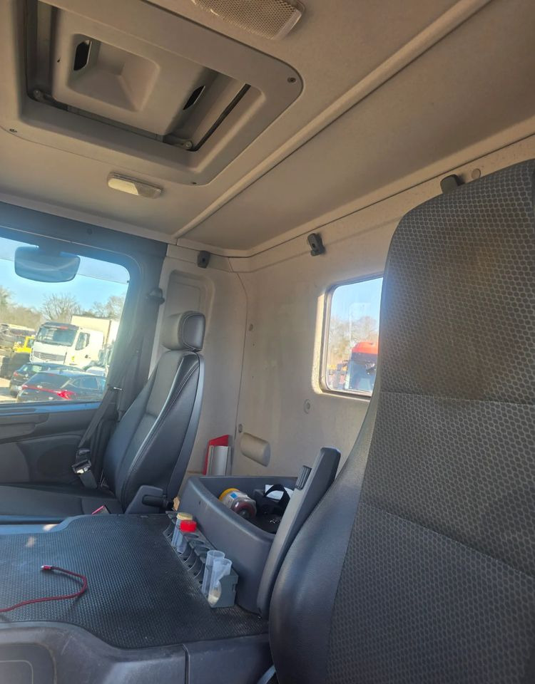 Tegljač Scania P450 | Bez EGR | Hydraulika | Euro 6: slika 10 Tegljač Scania P450 | Bez EGR | Hydraulika | Euro 6: slika 10