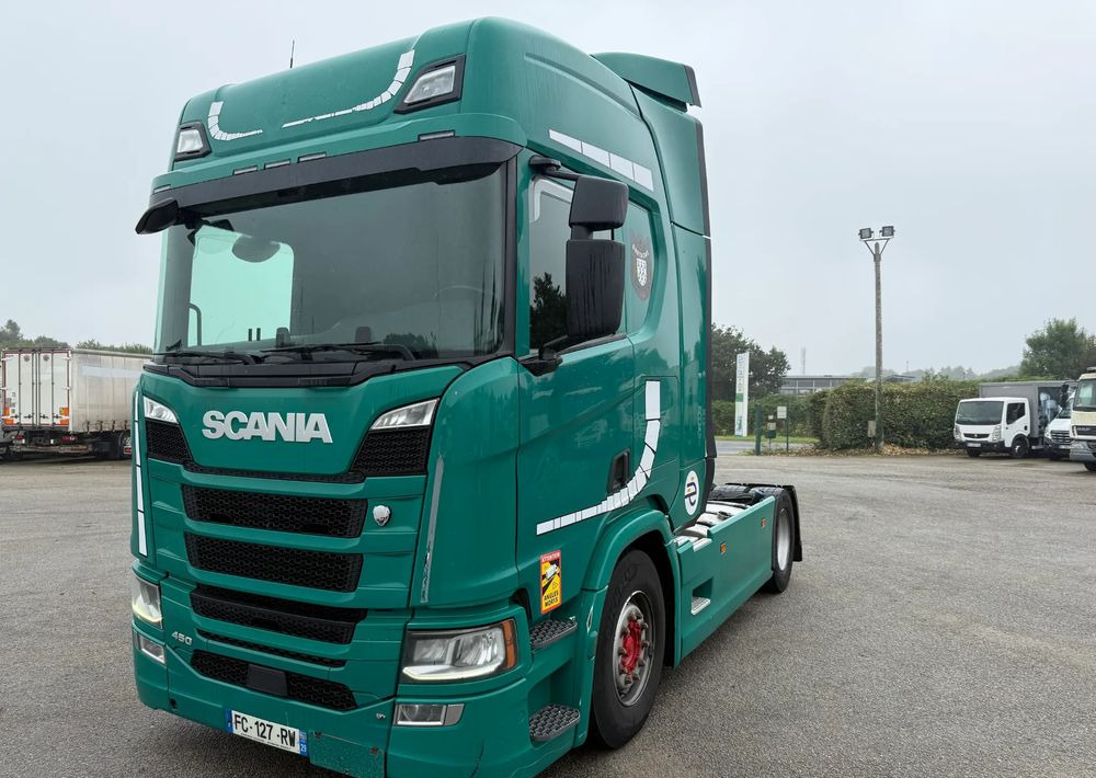 Scania R450 - Tegljač: slika 1 Scania R450 - Tegljač: slika 1
