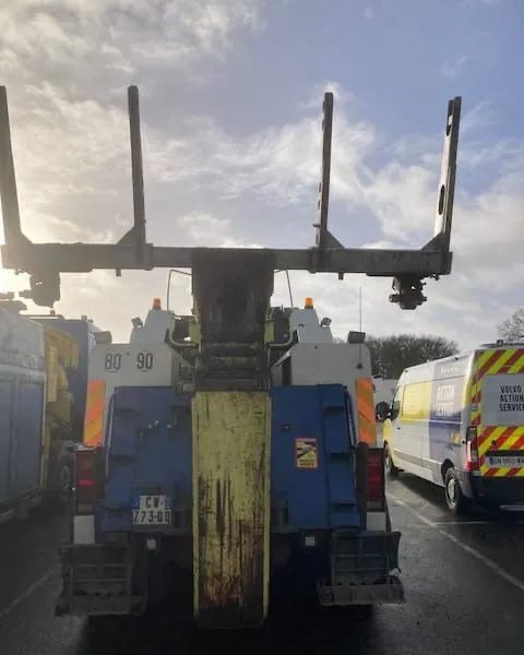 Volvo FL10 - Šlep vozilo: slika 4 Volvo FL10 - Šlep vozilo: slika 4