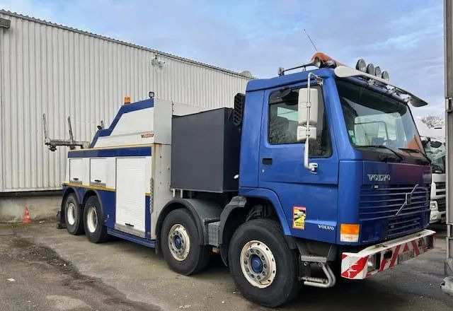 Volvo FL10 - Šlep vozilo: slika 2 Volvo FL10 - Šlep vozilo: slika 2