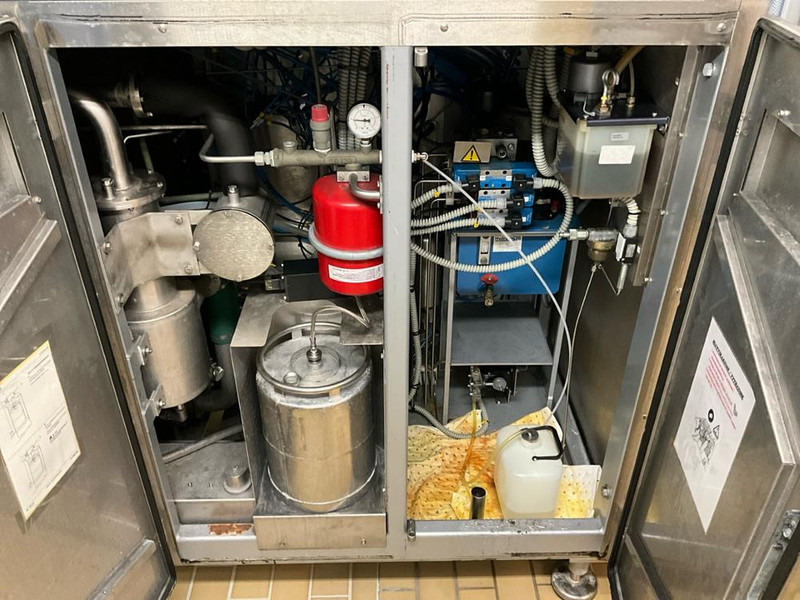 Trakasti transporter Tetra Pak TBA 19 / TBA 250 Base: slika 13 Trakasti transporter Tetra Pak TBA 19 / TBA 250 Base: slika 13