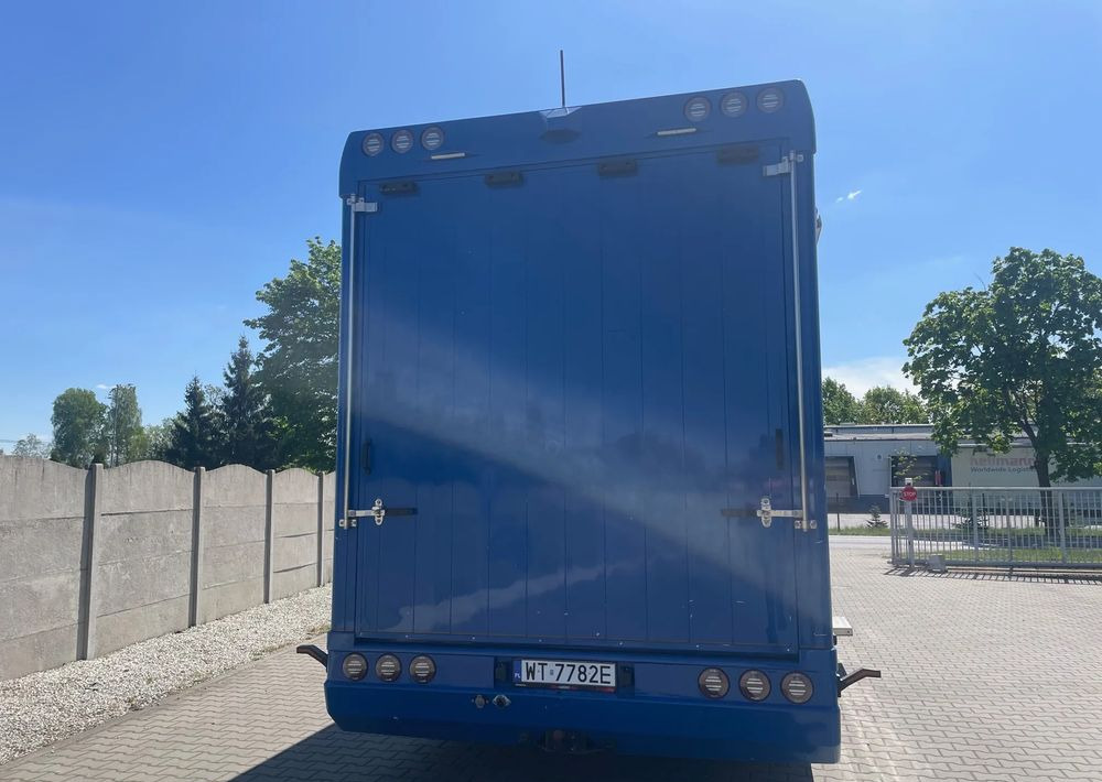 MAN TGL 12.250/ KONIOWÓZ- ROELOFSEN/ 4 KONIE/ - Kamion za prevoz konja: slika 5 MAN TGL 12.250/ KONIOWÓZ- ROELOFSEN/ 4 KONIE/ - Kamion za prevoz konja: slika 5