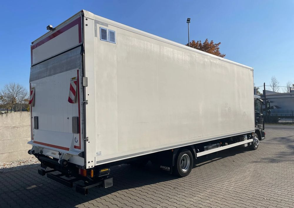 MAN TGL 12.250 - Kamion sa zatvorenim sandukom: slika 5 MAN TGL 12.250 - Kamion sa zatvorenim sandukom: slika 5