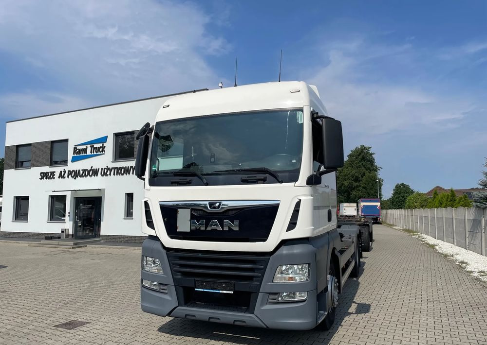 MAN TGX XLX 26.460 BDF - Kamion za prevoz kontejnera/ Kamion sa promenjivim sandukom: slika 3 MAN TGX XLX 26.460 BDF - Kamion za prevoz kontejnera/ Kamion sa promenjivim sandukom: slika 3
