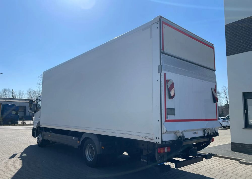 Mercedes-Benz ATEGO 1223 - Kamion sa zatvorenim sandukom: slika 4 Mercedes-Benz ATEGO 1223 - Kamion sa zatvorenim sandukom: slika 4