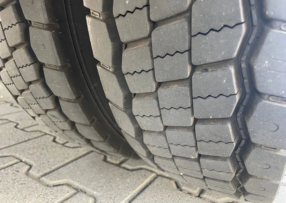 Kamion sa zatvorenim sandukom Mercedes-Benz ATEGO 816 ,ładowność 3,1 tony!: slika 9