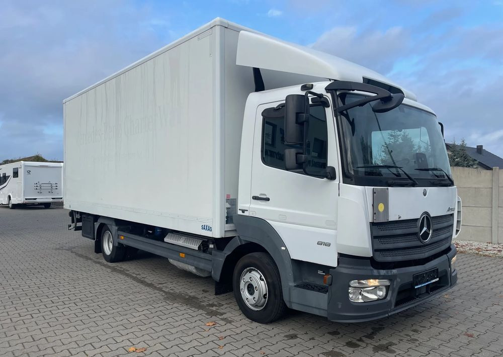 Mercedes-Benz ATEGO 818 klima, pneumatyka! - Kamion sa zatvorenim sandukom: slika 2 Mercedes-Benz ATEGO 818 klima, pneumatyka! - Kamion sa zatvorenim sandukom: slika 2