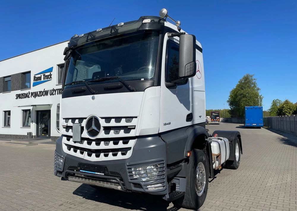Mercedes-Benz AROCS 1845/ HAD/ 4x4/ BEZ RETARDERA! - Tegljač: slika 1 Mercedes-Benz AROCS 1845/ HAD/ 4x4/ BEZ RETARDERA! - Tegljač: slika 1
