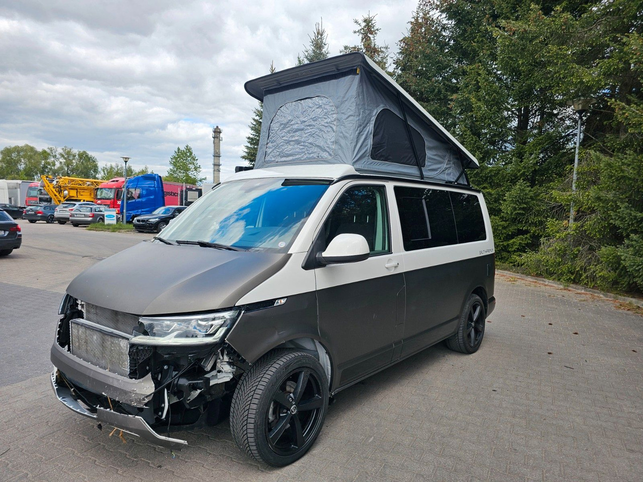 Volkswagen SALTY BLUE PREMIUM BULLI CALIFORNIA Fahrbereit! - Kamp kombi: slika 5 Volkswagen SALTY BLUE PREMIUM BULLI CALIFORNIA Fahrbereit! - Kamp kombi: slika 5