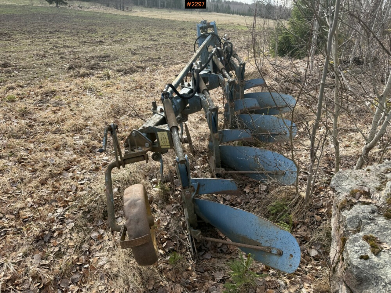 Brick Plough 4 furrow Överum C 487 - Oprema za obradu zemljišta: slika 2 Brick Plough 4 furrow Överum C 487 - Oprema za obradu zemljišta: slika 2