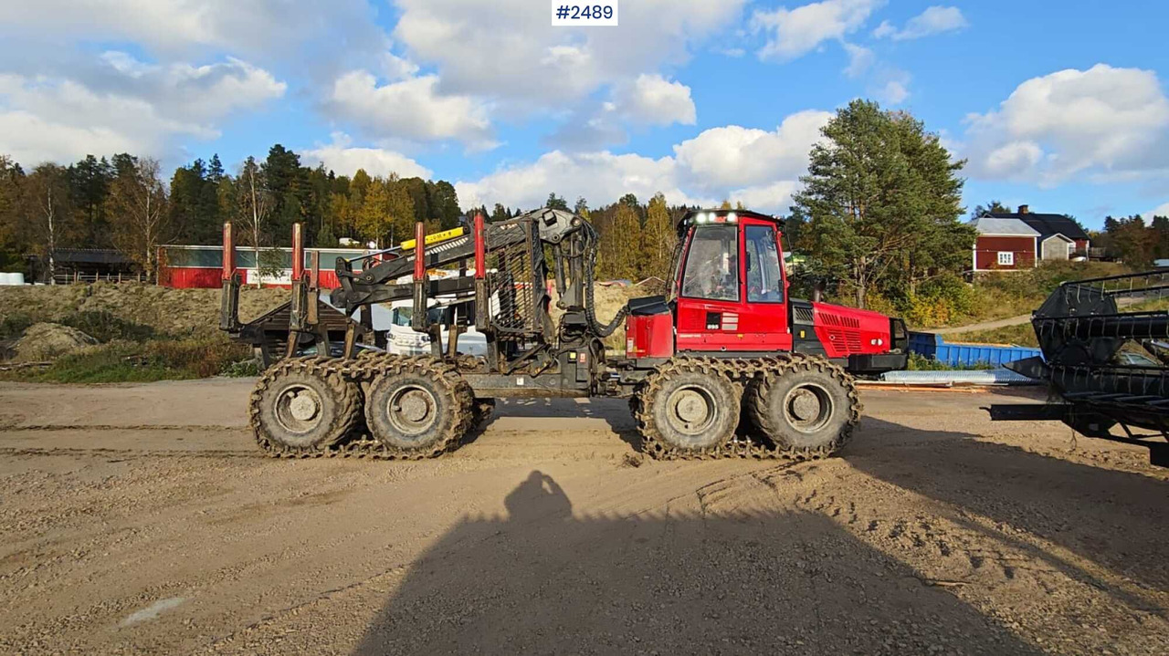 Komatsu 895 Forwarder (VIDEO) - Prevoznik: slika 4 Komatsu 895 Forwarder (VIDEO) - Prevoznik: slika 4