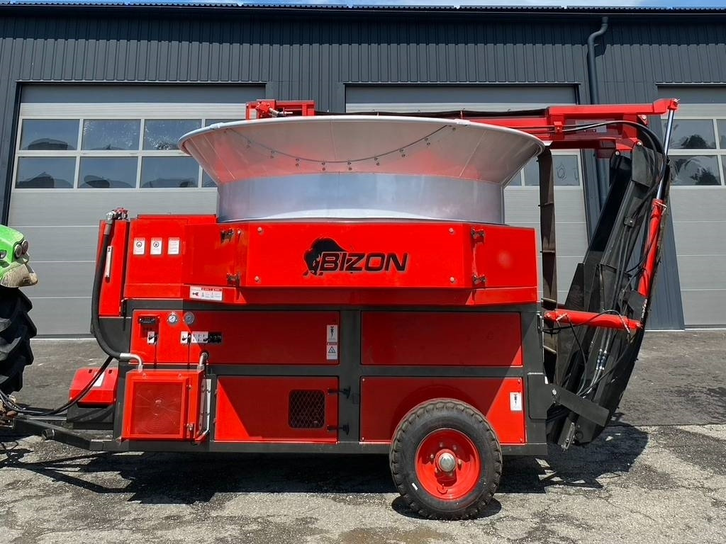 Bizon B-1030 no teagle, roto grind haybuster Grinder, Hä - Sekač za slamu: slika 5 Bizon B-1030 no teagle, roto grind haybuster Grinder, Hä - Sekač za slamu: slika 5