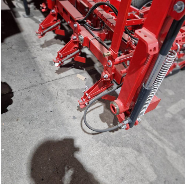 Kverneland Monopil SE Tandem - Mašina za preciznu setvu: slika 3 Kverneland Monopil SE Tandem - Mašina za preciznu setvu: slika 3