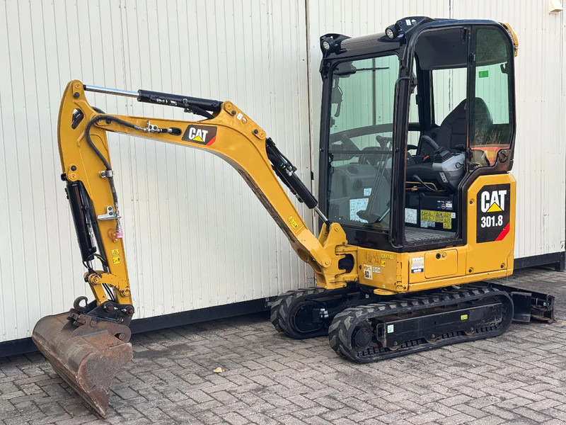 Caterpillar 301.8 NextGen - Mini bager: slika 4 Caterpillar 301.8 NextGen - Mini bager: slika 4