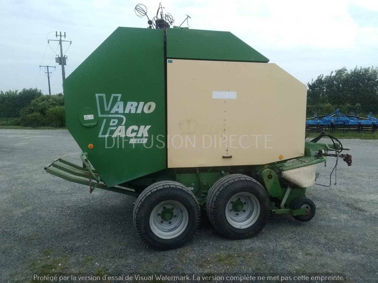 KRONE PRESSE A BALLES RONDES VARIO 1800 PACK - Balirka za okrugle bale: slika 4 KRONE PRESSE A BALLES RONDES VARIO 1800 PACK - Balirka za okrugle bale: slika 4