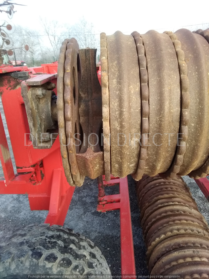 QUIVOGNE ROULEAU CAMBRIDGE R 630 - Valjak za poljoprivredu: slika 5 QUIVOGNE ROULEAU CAMBRIDGE R 630 - Valjak za poljoprivredu: slika 5