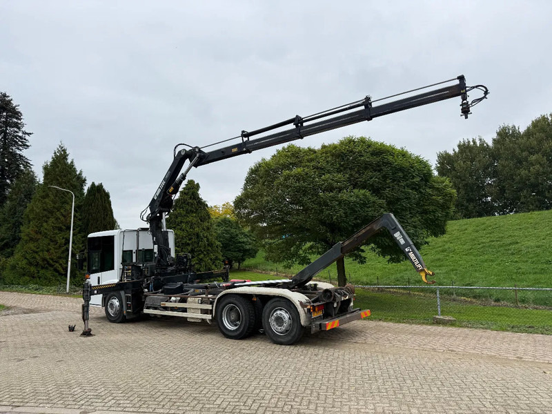 Mercedes-Benz Econic Hiab 220-Hooklift-6x2-Remote - Kamion sa dizalicom: slika 3 Mercedes-Benz Econic Hiab 220-Hooklift-6x2-Remote - Kamion sa dizalicom: slika 3