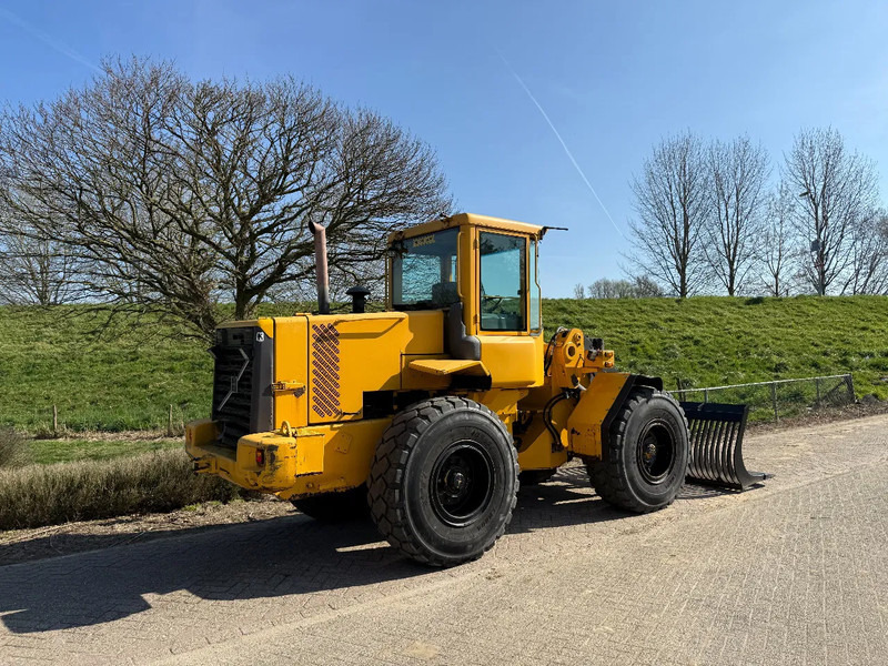 Utovarivač točkaš Volvo L70D: slika 7