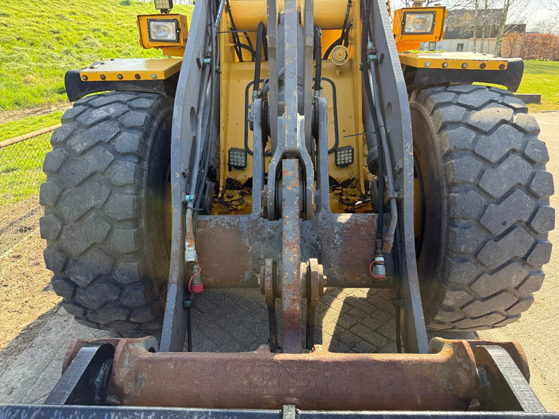 Utovarivač točkaš Volvo L70D: slika 12