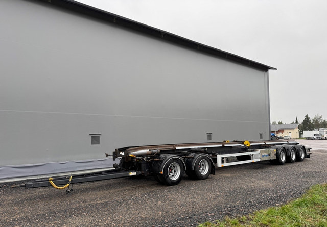 NTMVaihtolavaperävaunu - Druga mašina: slika 1 NTMVaihtolavaperävaunu - Druga mašina: slika 1