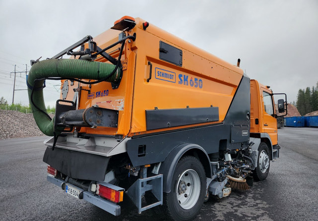 SchmidtSK650 Atego 85kmh/h - Autočistilica: slika 5 SchmidtSK650 Atego 85kmh/h - Autočistilica: slika 5