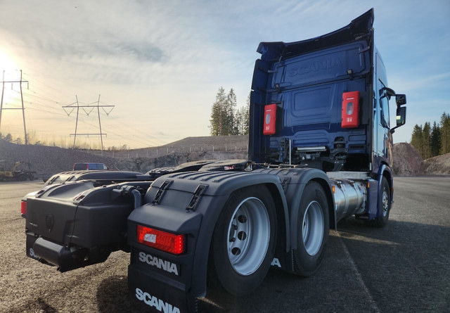 ScaniaR410 LNG / LBG 6x2 - Tegljač: slika 4 ScaniaR410 LNG / LBG 6x2 - Tegljač: slika 4
