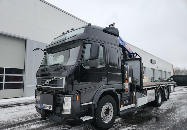 Volvo FM 420 6x2 - Kamion sa tovarnim sandukom, Kamion sa dizalicom: slika 1 Volvo FM 420 6x2 - Kamion sa tovarnim sandukom, Kamion sa dizalicom: slika 1