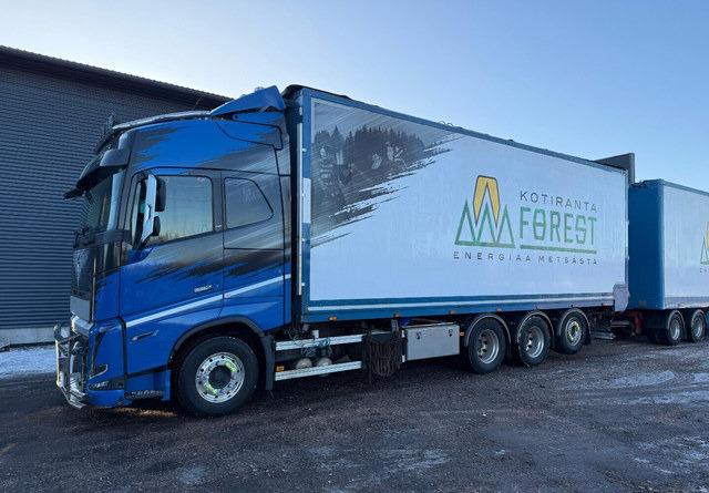 Volvo fh16 - Kamion sa zatvorenim sandukom: slika 2 Volvo fh16 - Kamion sa zatvorenim sandukom: slika 2