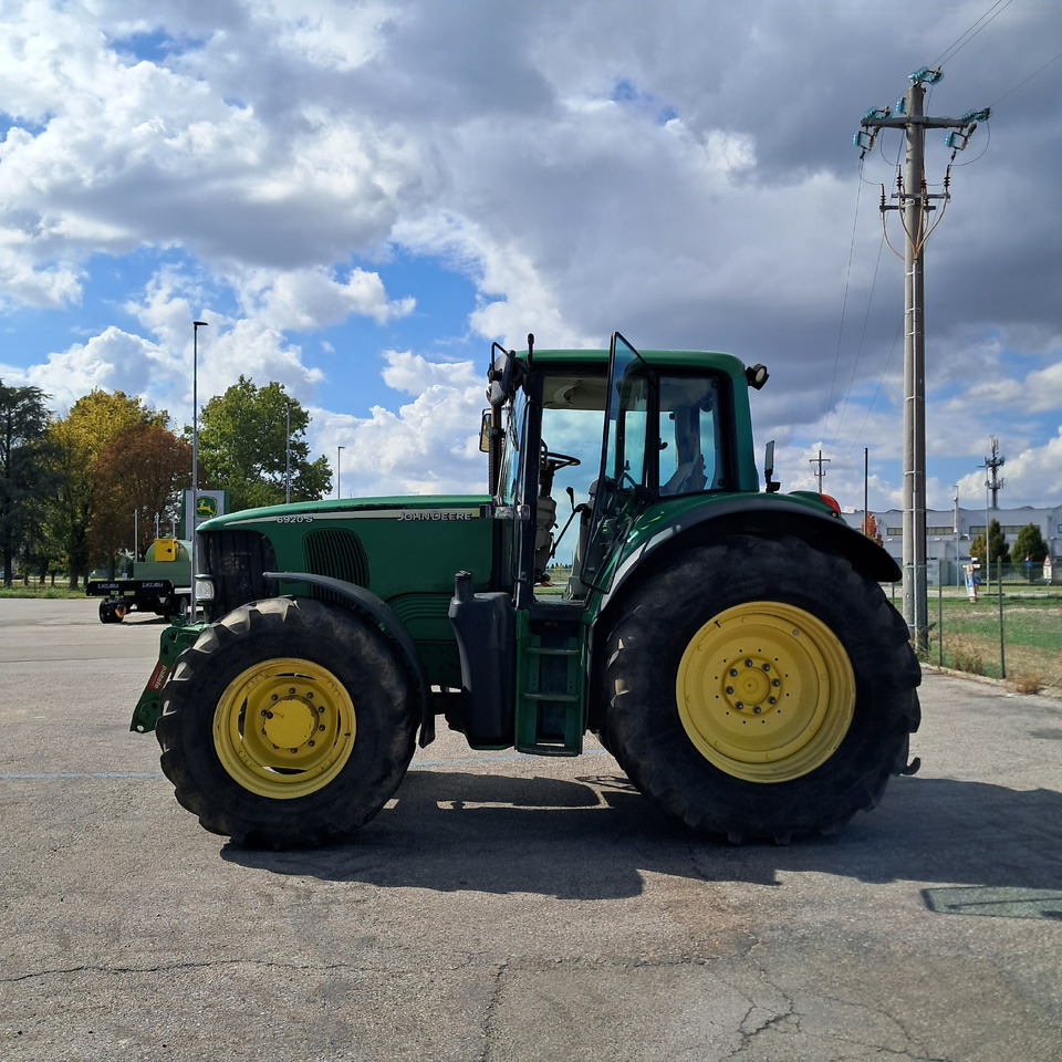 JOHN DEERE 6920S - Traktor: slika 2 JOHN DEERE 6920S - Traktor: slika 2